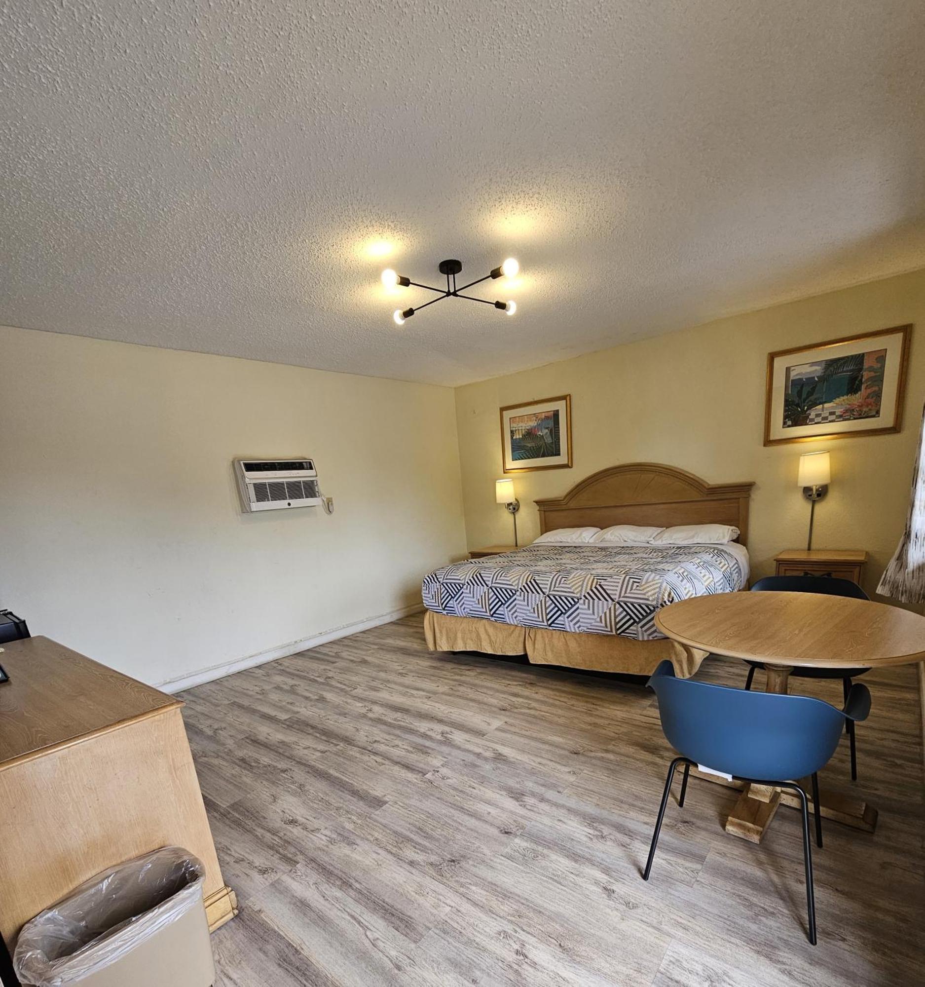 Rodeway Inn Fort Pierce Us Highway 1 Экстерьер фото